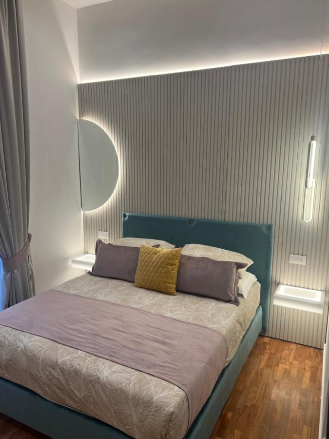 La Lepre Bovio Hotel Naples Luaran gambar