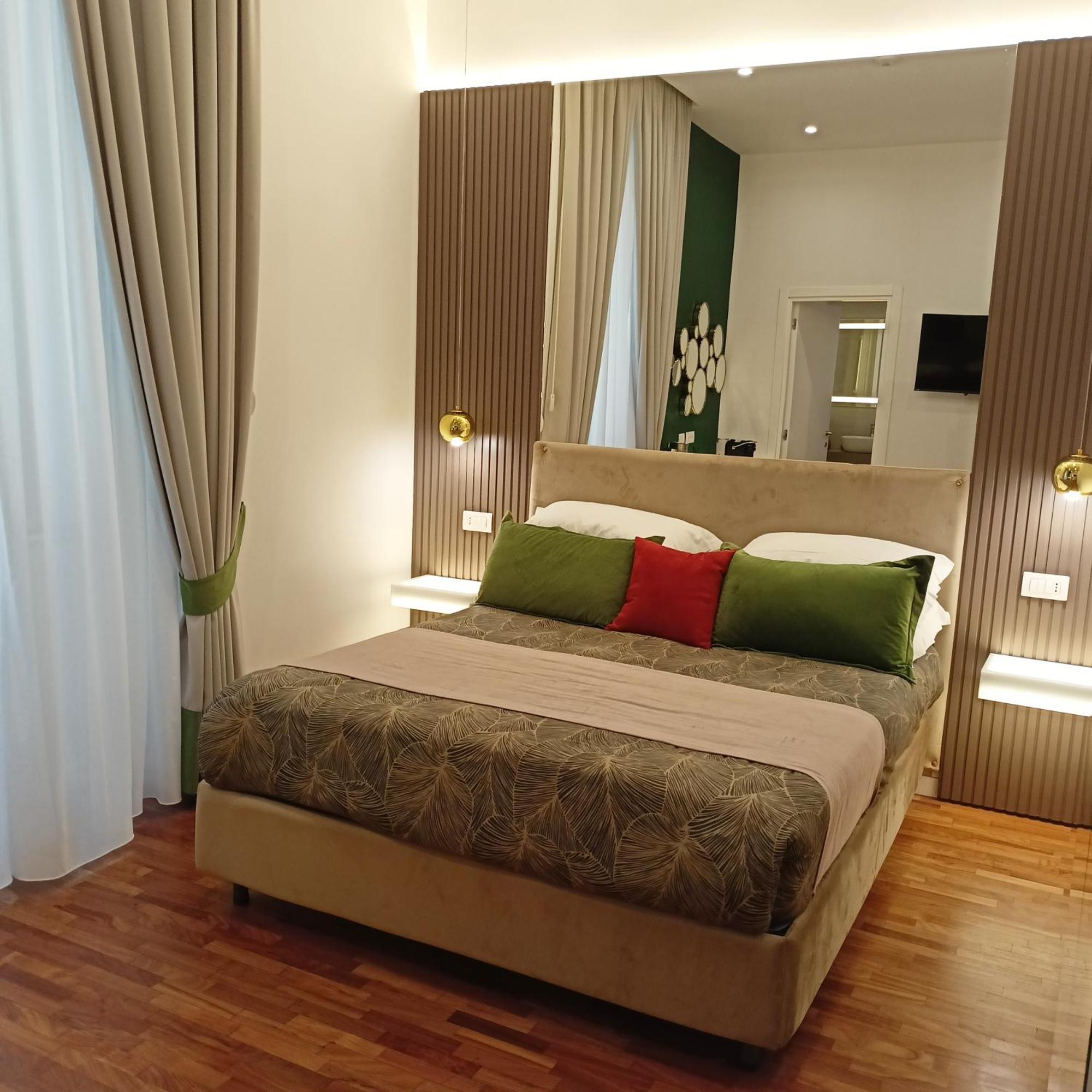 La Lepre Bovio Hotel Naples Luaran gambar