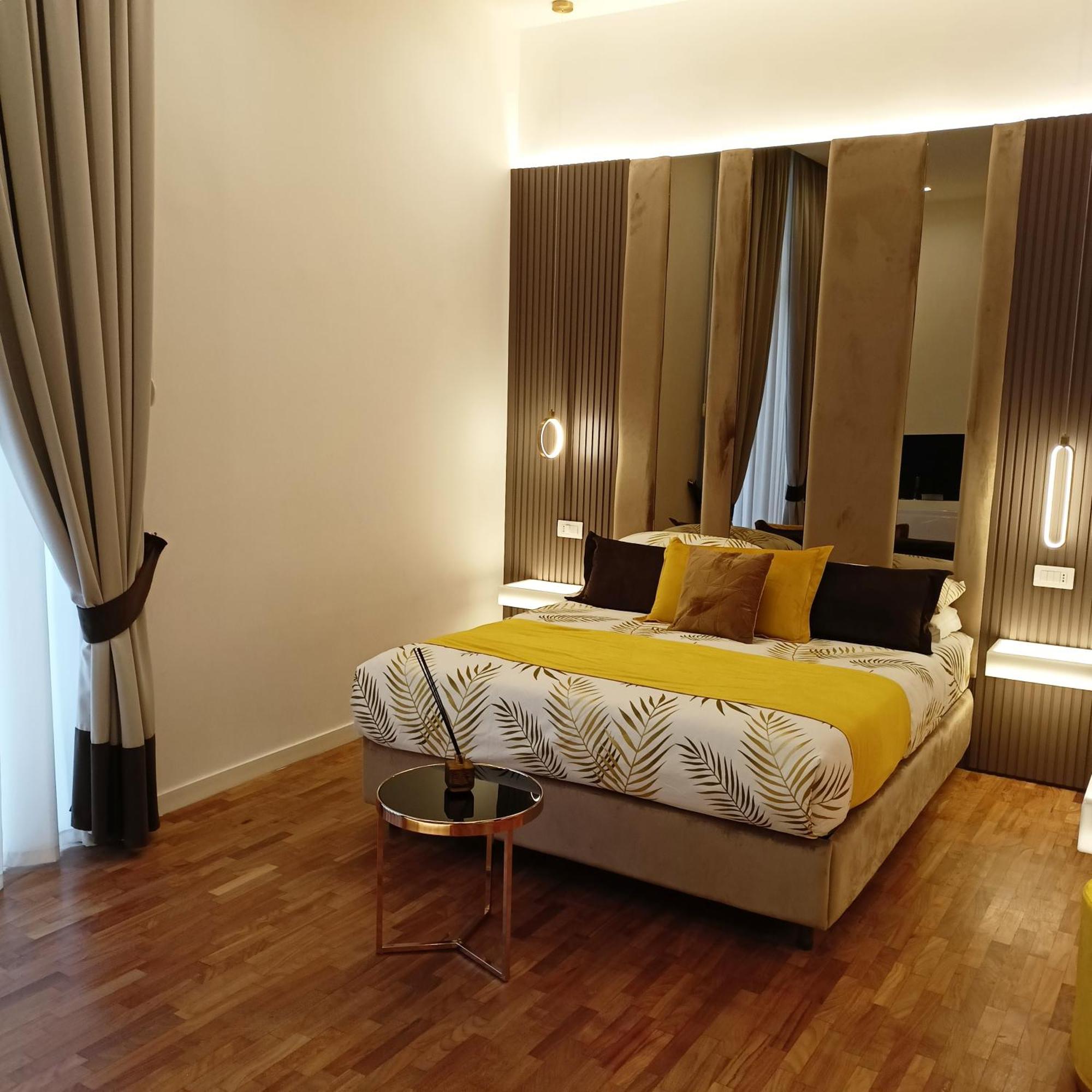 La Lepre Bovio Hotel Naples Luaran gambar