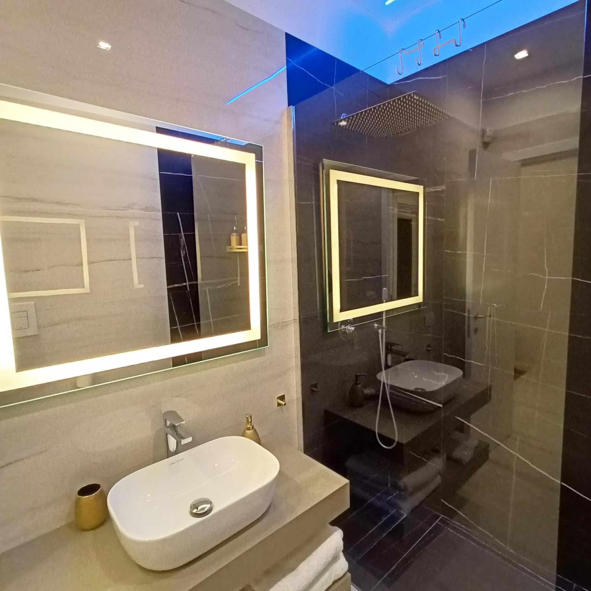 La Lepre Bovio Hotel Naples Luaran gambar