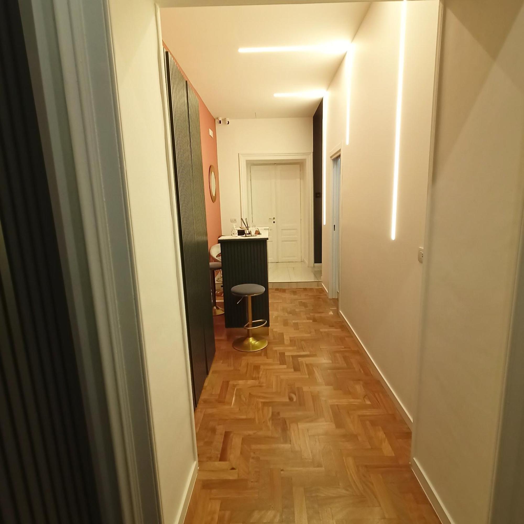 La Lepre Bovio Hotel Naples Luaran gambar