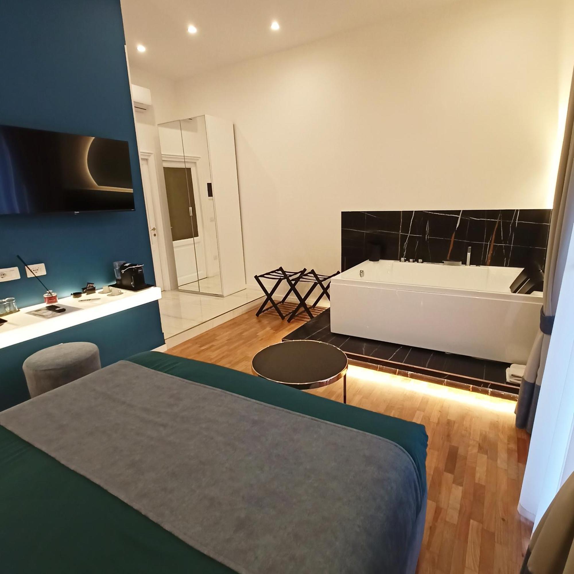 La Lepre Bovio Hotel Naples Luaran gambar