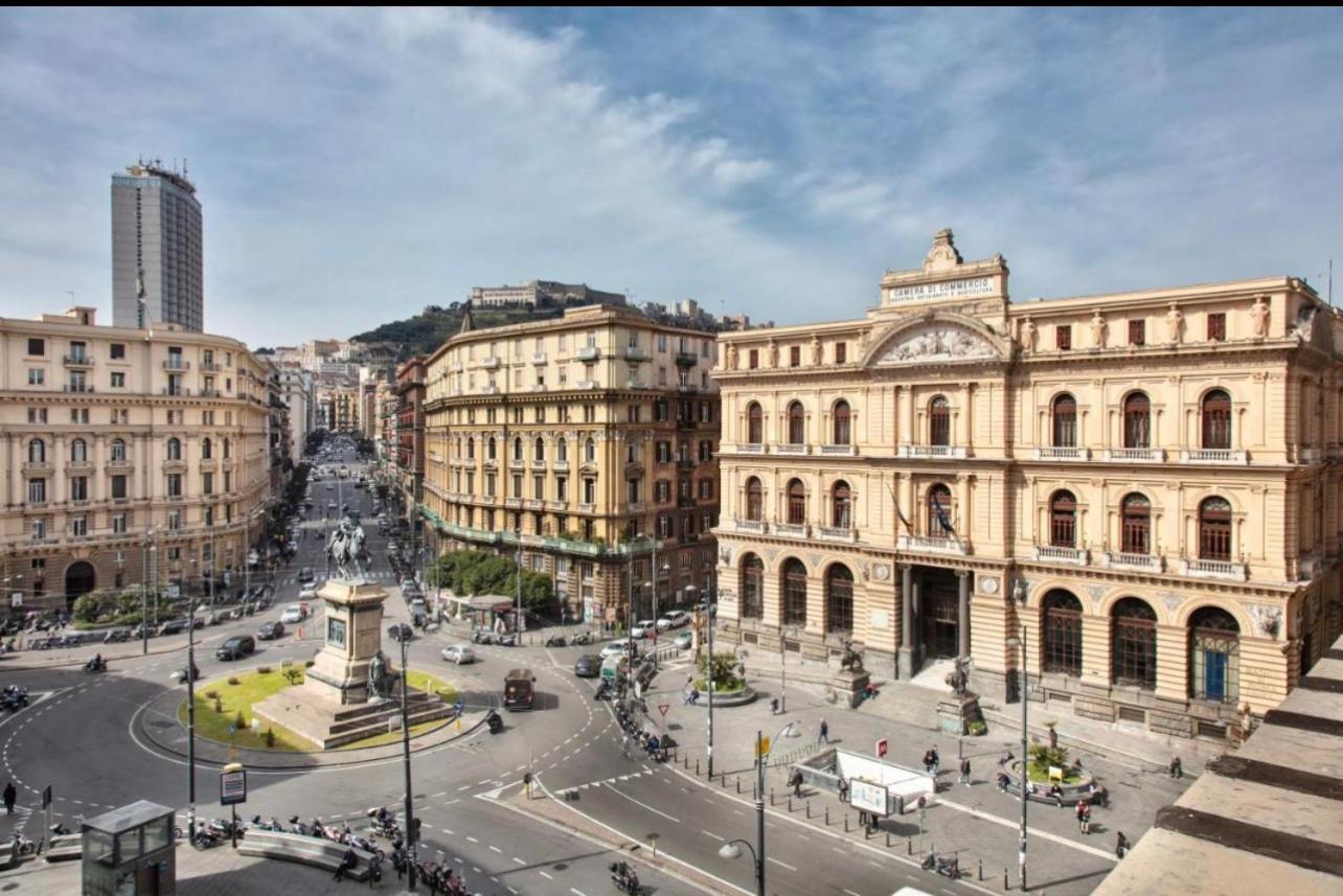 La Lepre Bovio Hotel Naples Luaran gambar